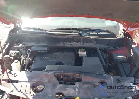 2017 Nissan Pathfinder S/Sv/Sl/Platinum z USA, uszkodzony, nr VIN 5N1DR2MM6HC666981